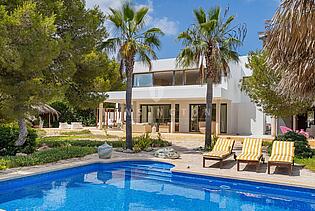 KPI1147 - Villa en alquiler - Villa zu vermieten - Villa for rent - Villa te huur - www.kensington-ibiza.com - Noelle Politiek